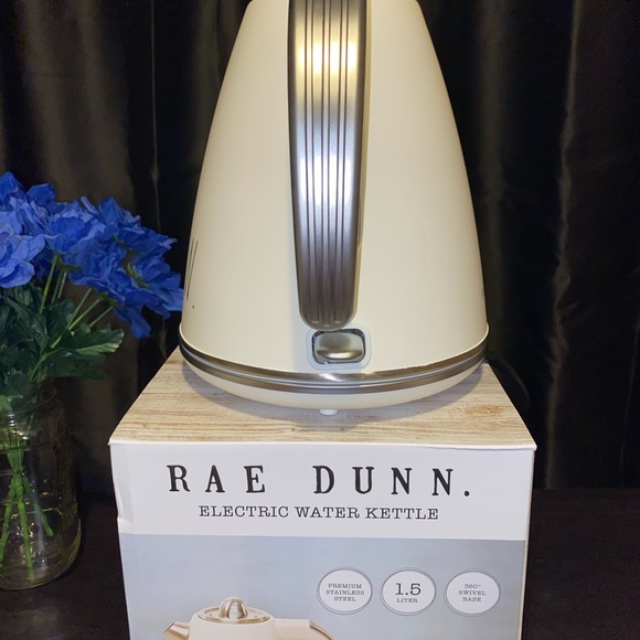 Rae Dunn Kettle - Picture 3 of 6